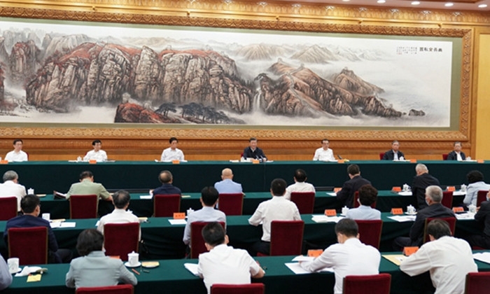 j9- 柏林联合主席发表讲话，承诺加大投入冲击欧战资格